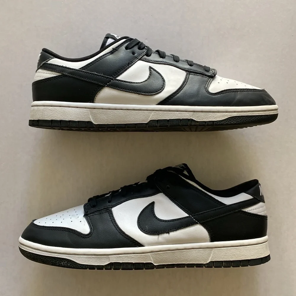 Nike Men's Dunk Low Retro Black and White Sneakers DD1391-100 Size 10.5